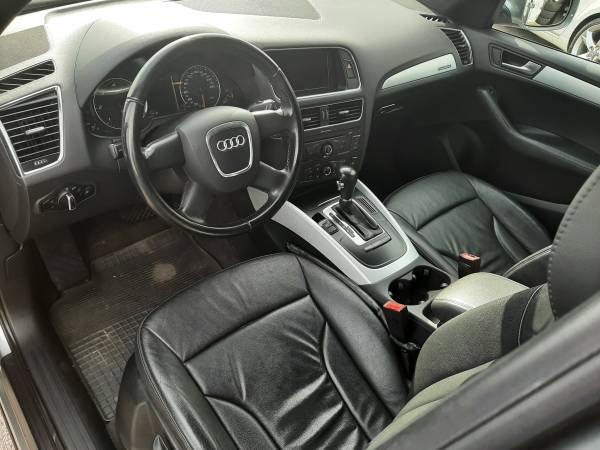 Audi Q5 2.0 TDi TROTINA Auto - autobazar