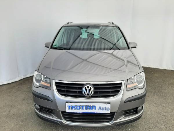 Volkswagen Touran 1.4 TSi Cross TROTINA Auto - autobazar