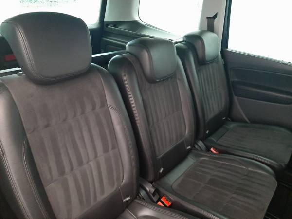 Volkswagen Sharan 2.0 TDi Highline TROTINA Auto - autobazar