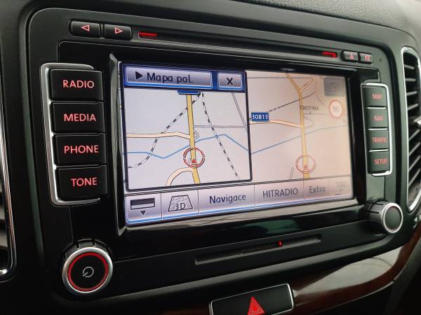 Volkswagen Sharan 2.0 TDi Highline TROTINA Auto - autobazar