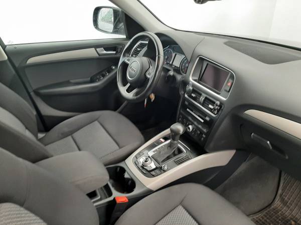 Audi Q5 2.0 TDi TROTINA Auto - autobazar