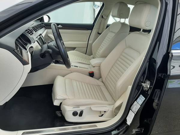 Volkswagen Passat 2.0 TDi DSG TROTINA Auto - autobazar