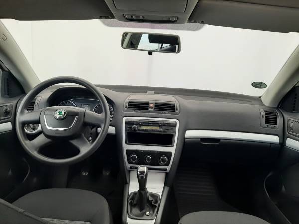 Škoda Octavia 2.0 TDi Ambiente TROTINA Auto - autobazar