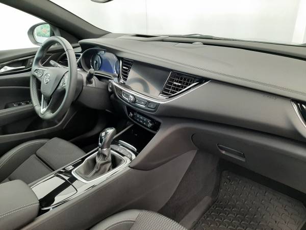 Opel Insignia 2.0 CDTi Grand Sport TROTINA Auto - autobazar