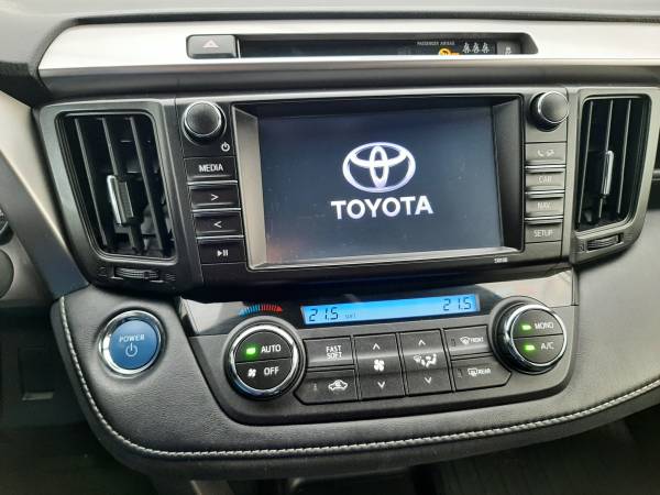 Toyota Rav4 2.5 Hybrid TROTINA Auto - autobazar