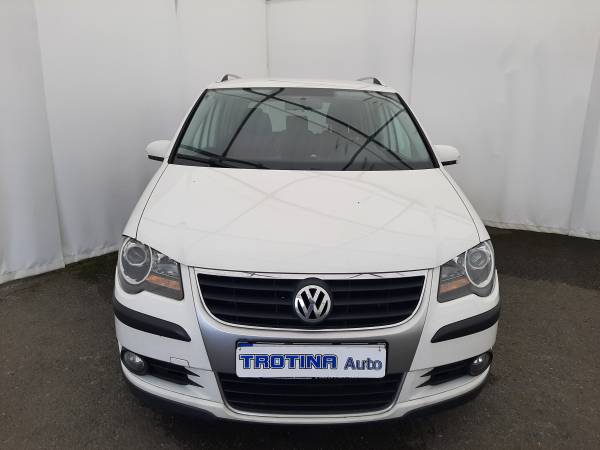 Volkswagen Touran Cross 1.4 TSi TROTINA Auto - autobazar